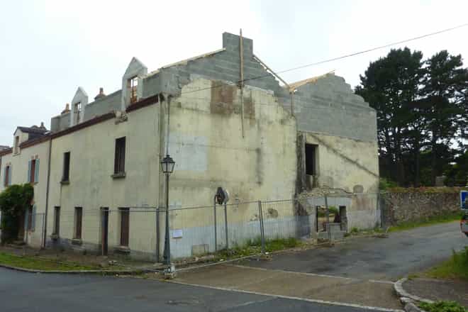 25 surelevation maison bourg le cellier